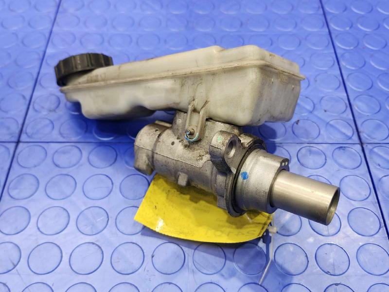 2012-2018 Ford Focus Brake Master Cylinder Assembly Genuine OEM Part EV6Z2140A