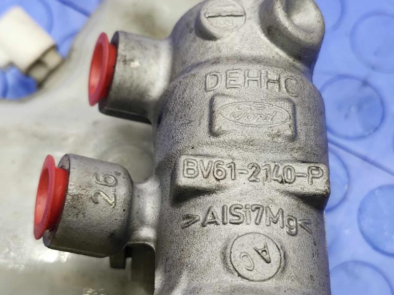 2012-2018 Ford Focus Brake Master Cylinder Assembly Genuine OEM Part EV6Z2140A