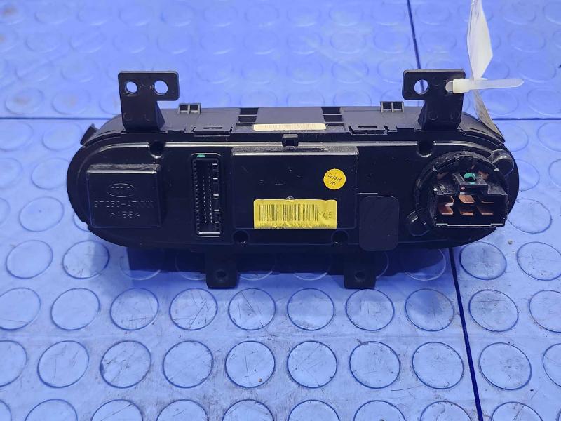 2015 Kia Forte Heater A/C Control