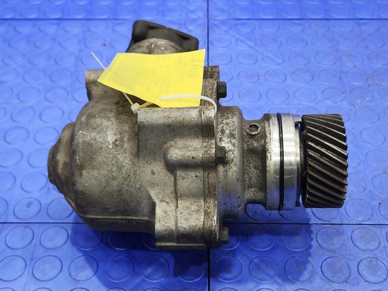 2007-2011 Honda CR-V Transfer Case Assembly Genuine OEM Part 29000RZK000