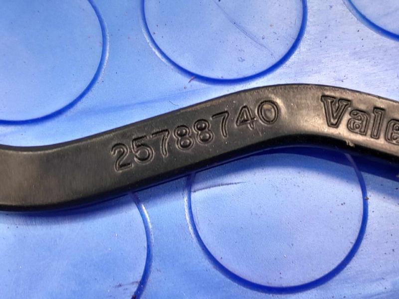 2007 Pontiac Solstice Wiper Arm