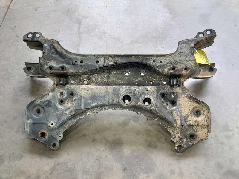 2009 Toyota RAV4 Crossmember/Cradle/Undercarria