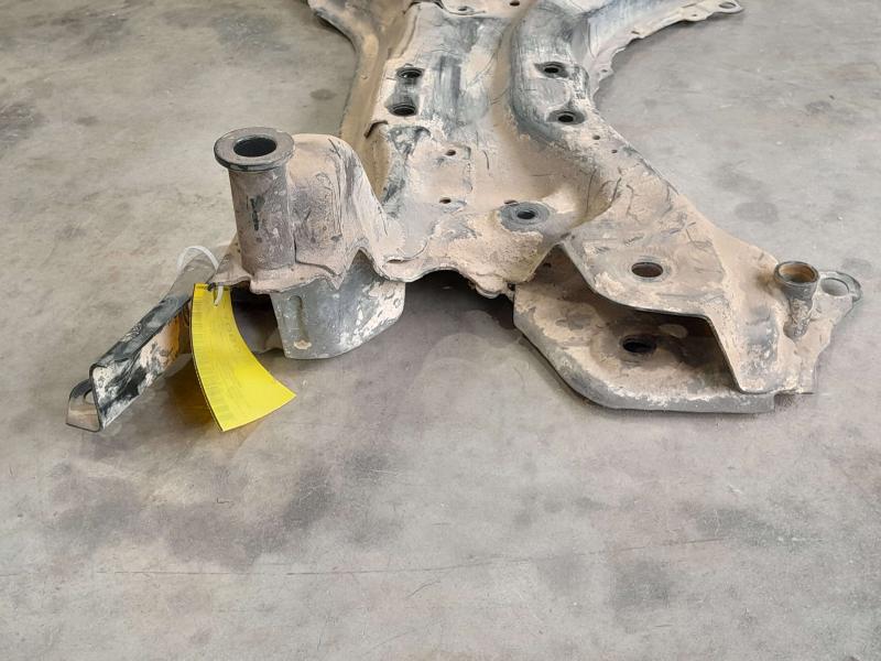 2009 Toyota RAV4 Crossmember/Cradle/Undercarria