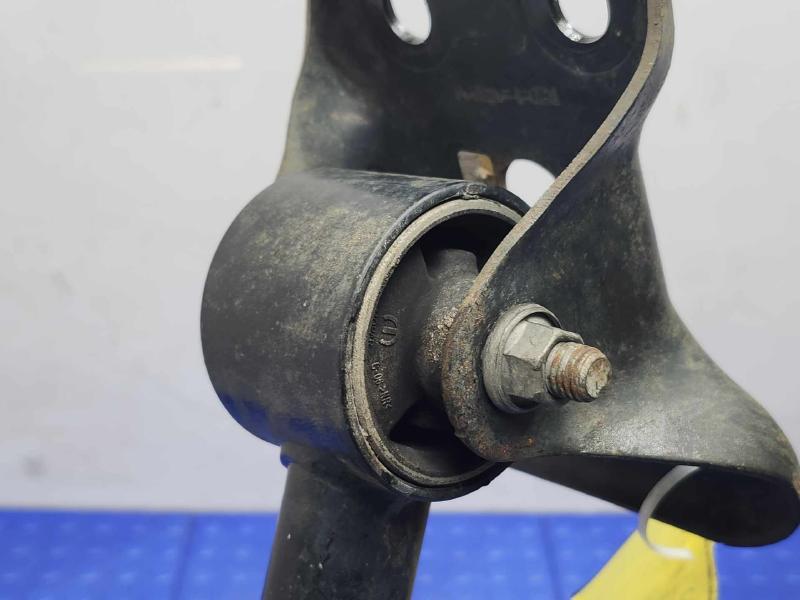2018 Jeep Compass Lower Control Arm Rr