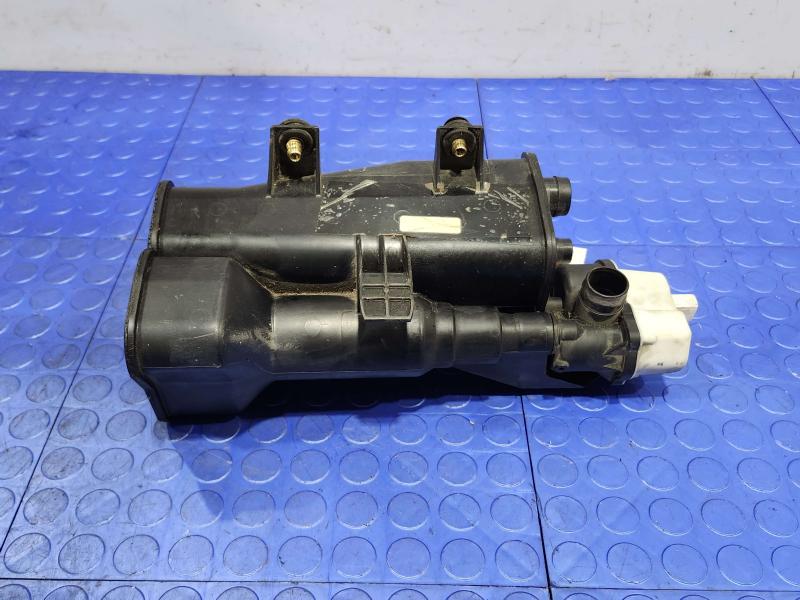 2008 BMW 128i Evaporator Canister