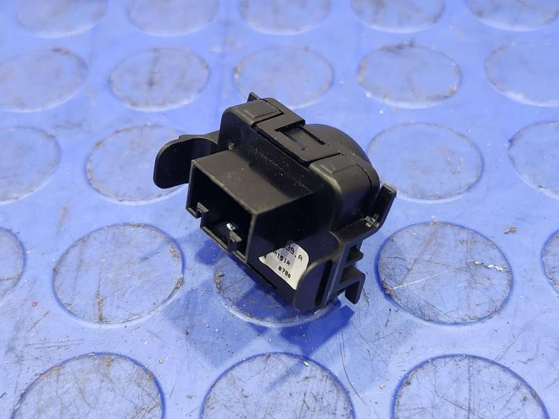 2010-2016 Porsche Panamera 970 Sunload Sensor Genuine OEM Used 7PP907539A