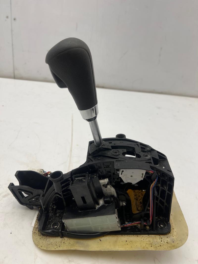 2007 - 2012 Nissan Altima Transmission Shift Floor OEM 34901-JA00A
