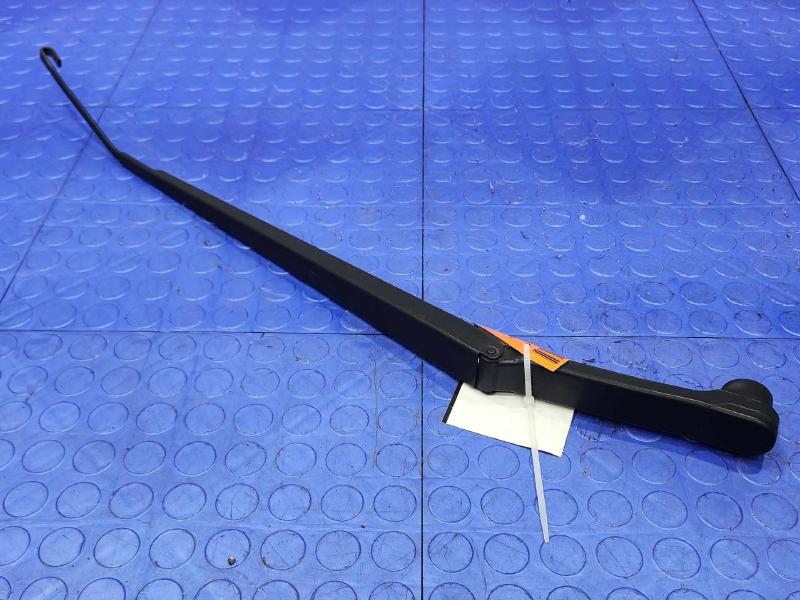 2015 Subaru Forester Wiper Arm