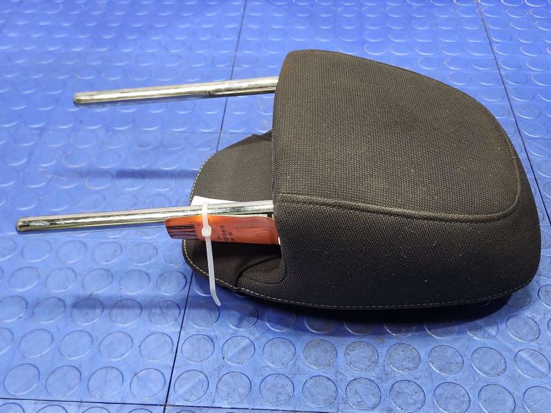 2015 Chevrolet Camaro Headrest