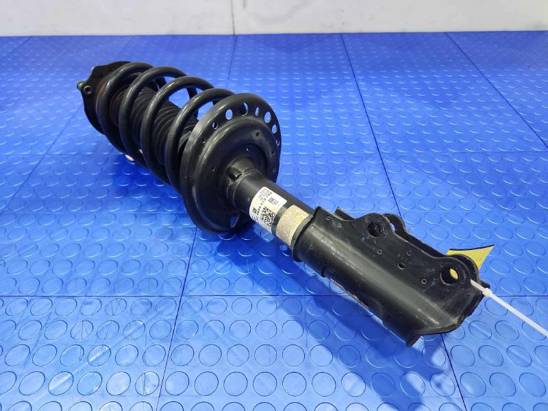 2019 Cadillac XT5 Strut Assembly