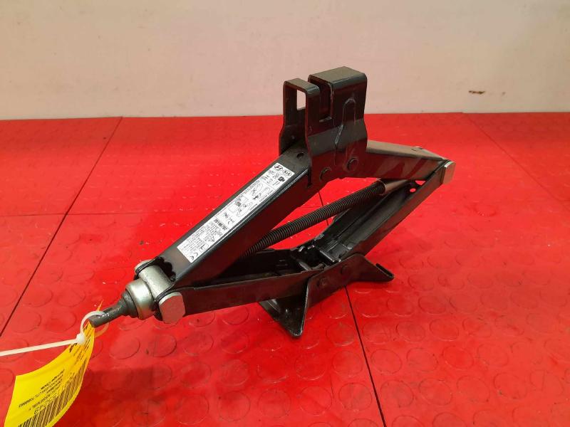 2014-2024 Kia Soul Spare Tire Tools Jack Kit Assembly with Bag OEM 9110B2000