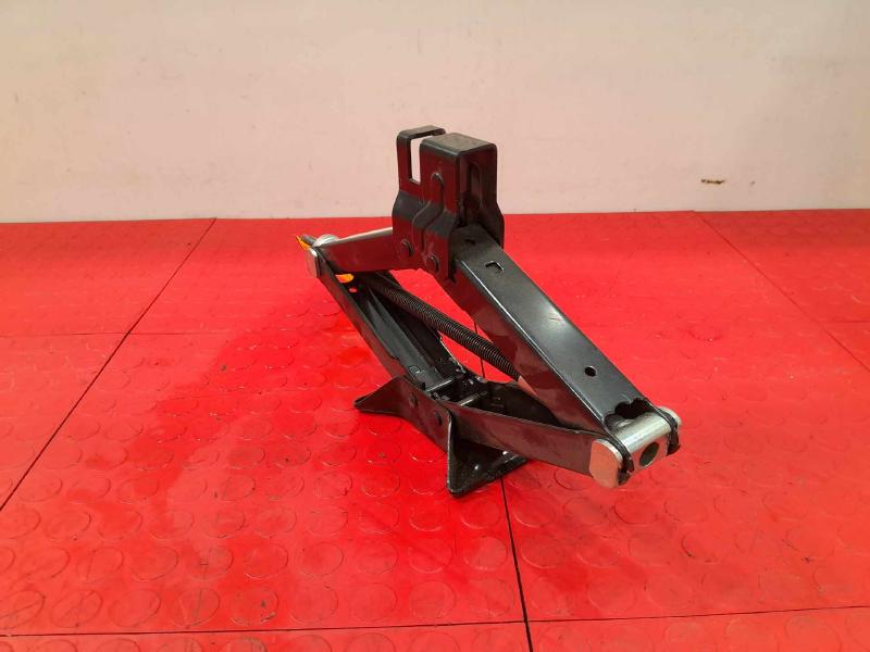 2014-2024 Kia Soul Spare Tire Tools Jack Kit Assembly with Bag OEM 9110B2000