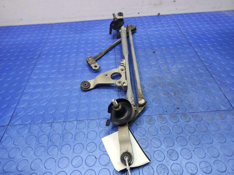 2018-2020 Buick Regal Windshield Wiper Linkage Transmission OEM 39122785