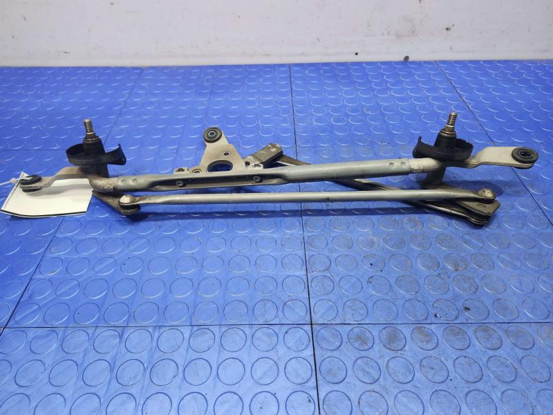 2018-2020 Buick Regal Windshield Wiper Linkage Transmission OEM 39122785