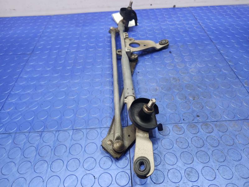 2018-2020 Buick Regal Windshield Wiper Linkage Transmission OEM 39122785