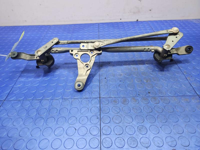 2018-2020 Buick Regal Windshield Wiper Linkage Transmission OEM 39122785