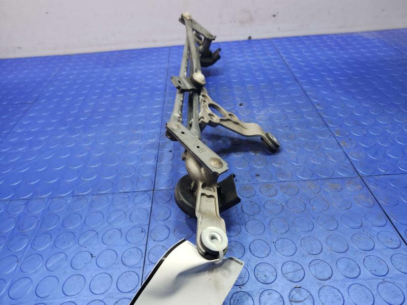 2018-2020 Buick Regal Windshield Wiper Linkage Transmission OEM 39122785