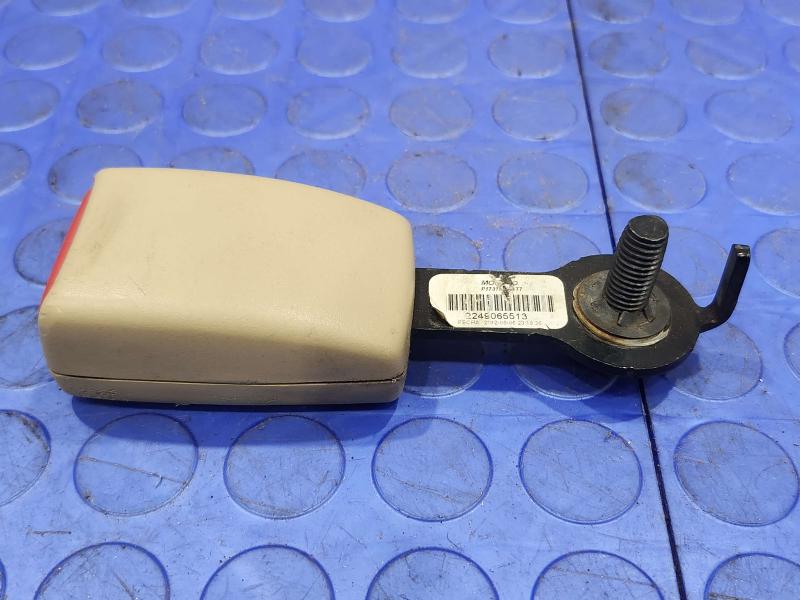 2013 Ford F-150 Rear Seat Belt