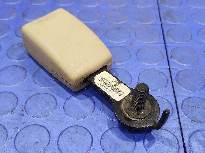 2013 Ford F-150 Rear Seat Belt