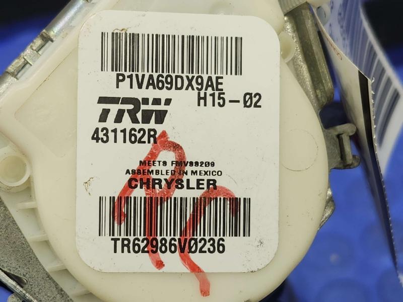 2015 Chrysler 200 Rear Seat Belt