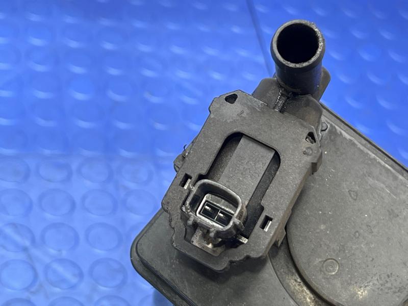 2019-2023 Nissan Altima FWD Fuel Vapor Charcoal Canister Assembly OEM 149506CC0A