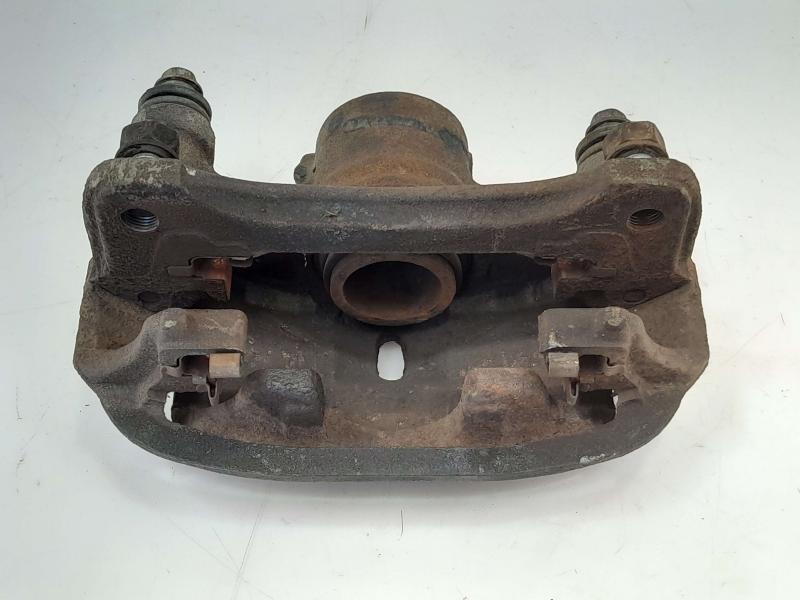 1992 Toyota Previa Caliper
