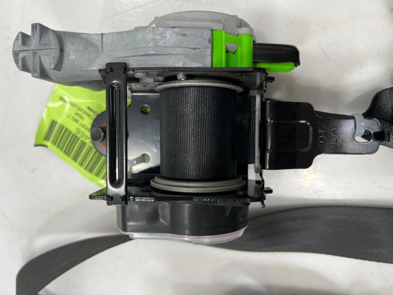 2014 Hyundai Veloster Front Seat Belt