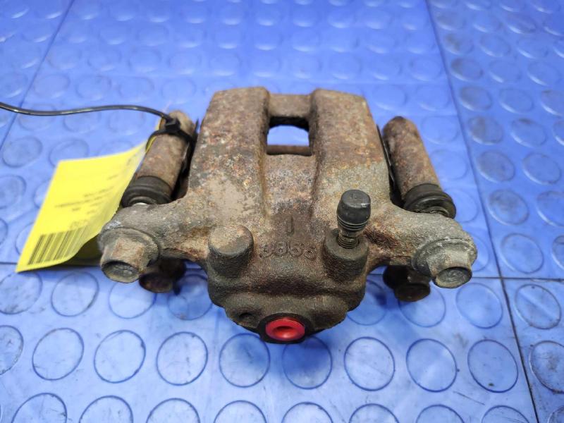 2016 Nissan Rogue Caliper