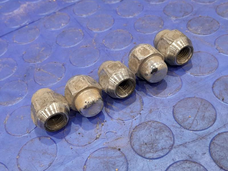 2019 Hyundai Kona Lug Nuts