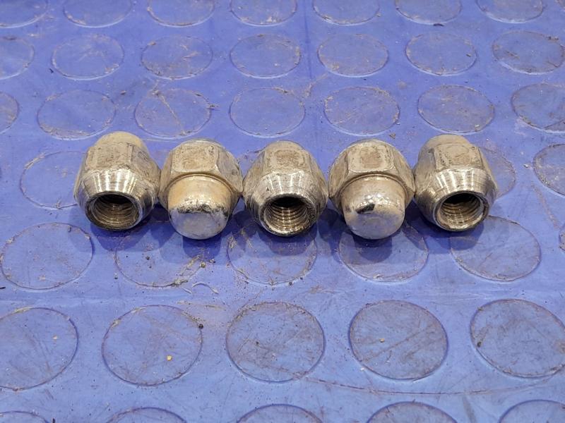 2019 Hyundai Kona Lug Nuts