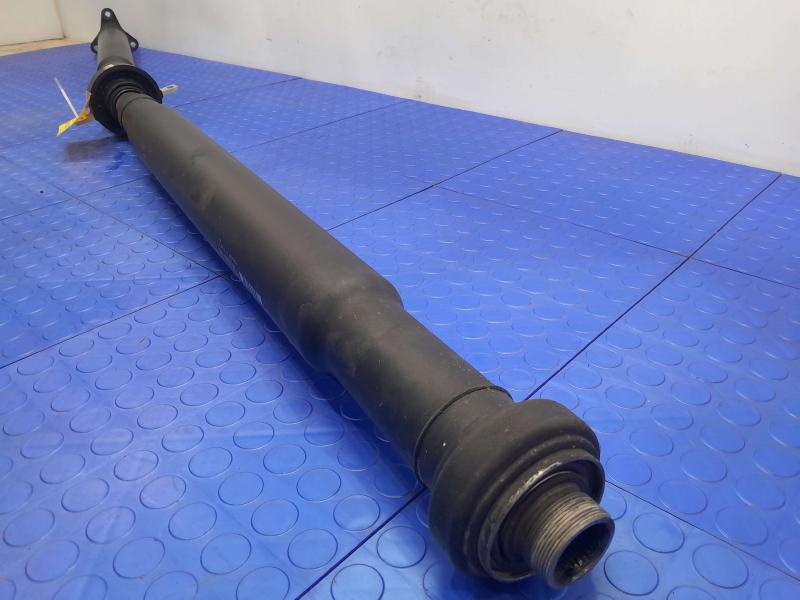 2016-2019 BMW 740i G11 RWD Rear Driveshaft Propeller Shaft OEM