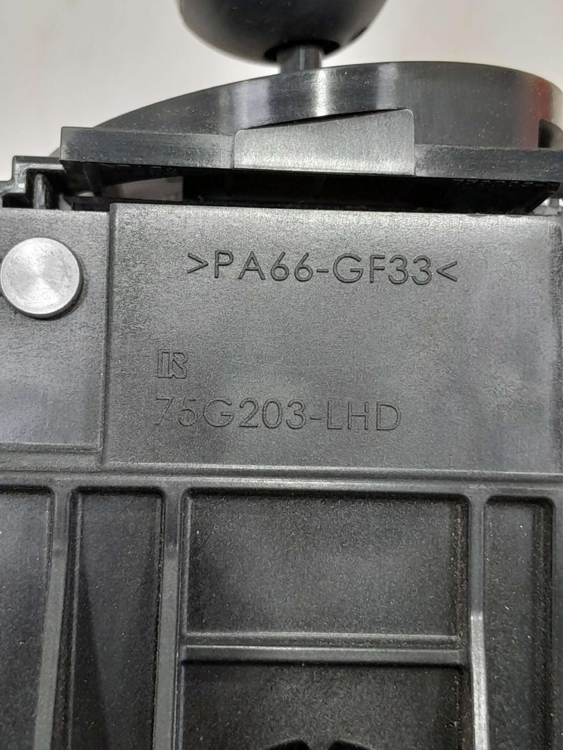 2016-2022 Toyota Prius Automatic Gear Shifter Assembly Genuine OEM 33550-47090