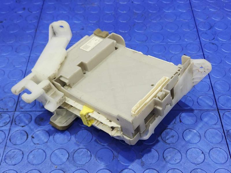 2011-2015 Toyota Prius 1.8L Instrument Panel Junction Block OEM 82730-47510