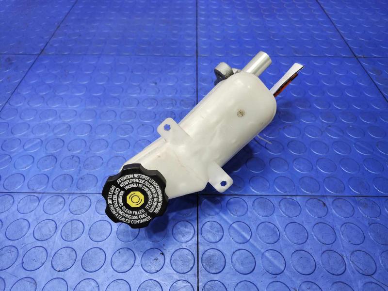 2019 Chevrolet Bolt Master Cylinder
