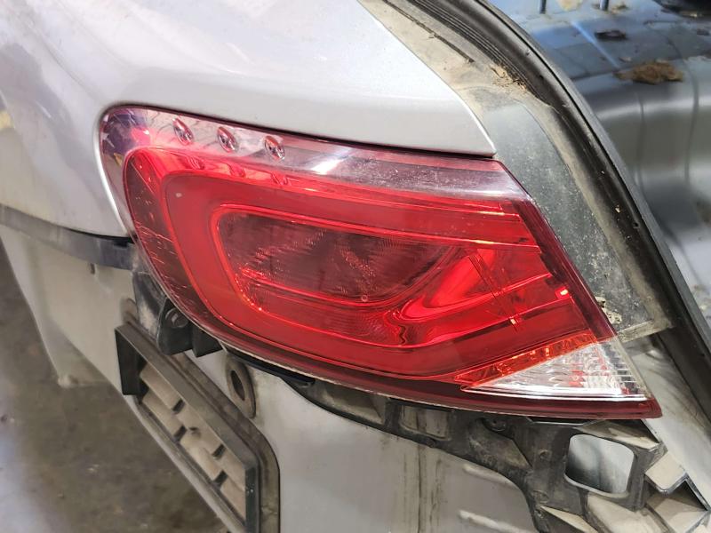 2017 Chrysler 200 Tail Light Assembly Left Driver Side OEM 68321903AA,LH