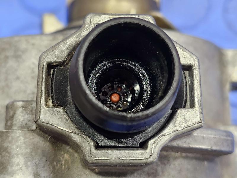 2017 Lincoln MKC Vacuum Pump
