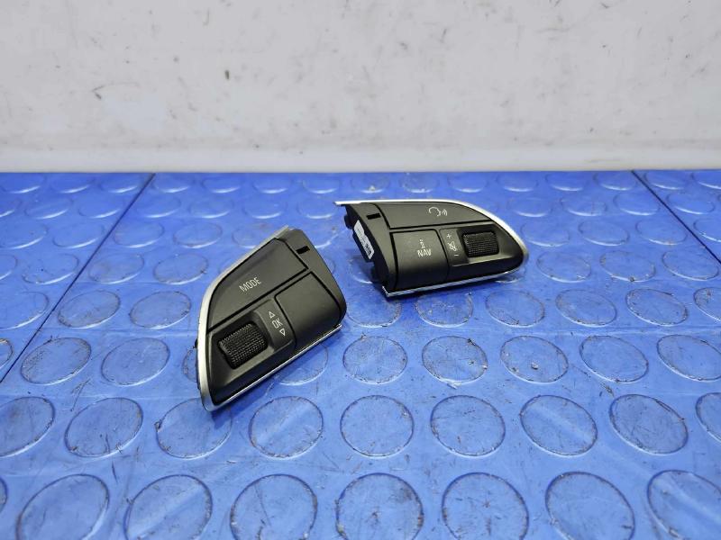 2015 Audi A4 Combination Switch
