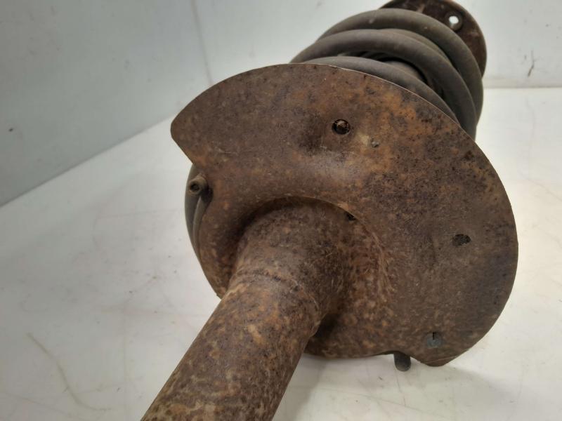 1999 Buick Park Avenue Strut Assembly