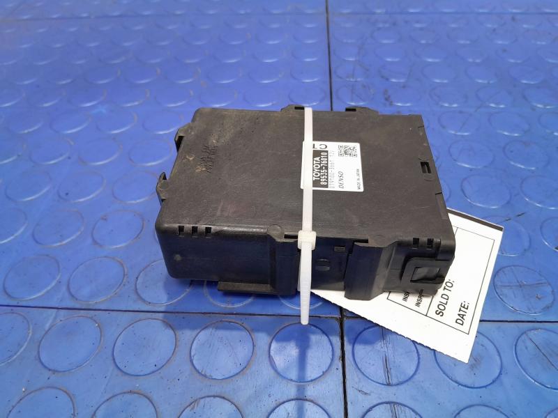 2012 Toyota Prius Chassis Brain Box
