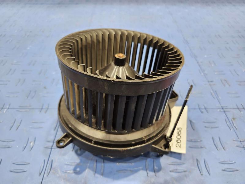 2010 Mercedes ML-Class Blower Motor