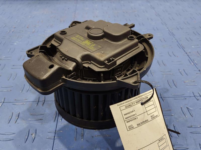 2010 Mercedes ML-Class Blower Motor