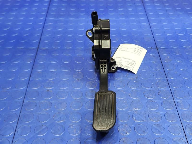 2013 Toyota Prius Pedal Assembly