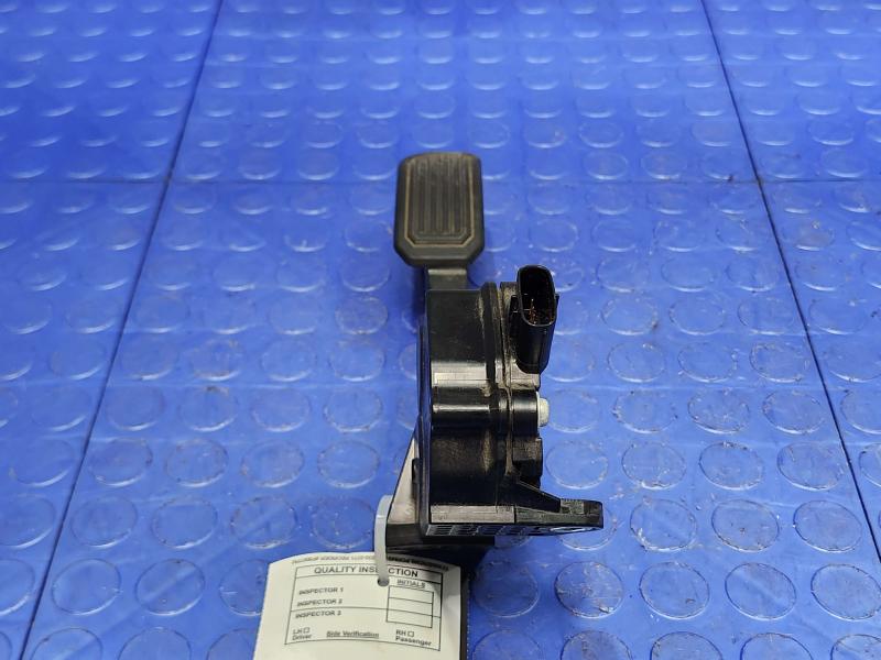 2013 Toyota Prius Pedal Assembly