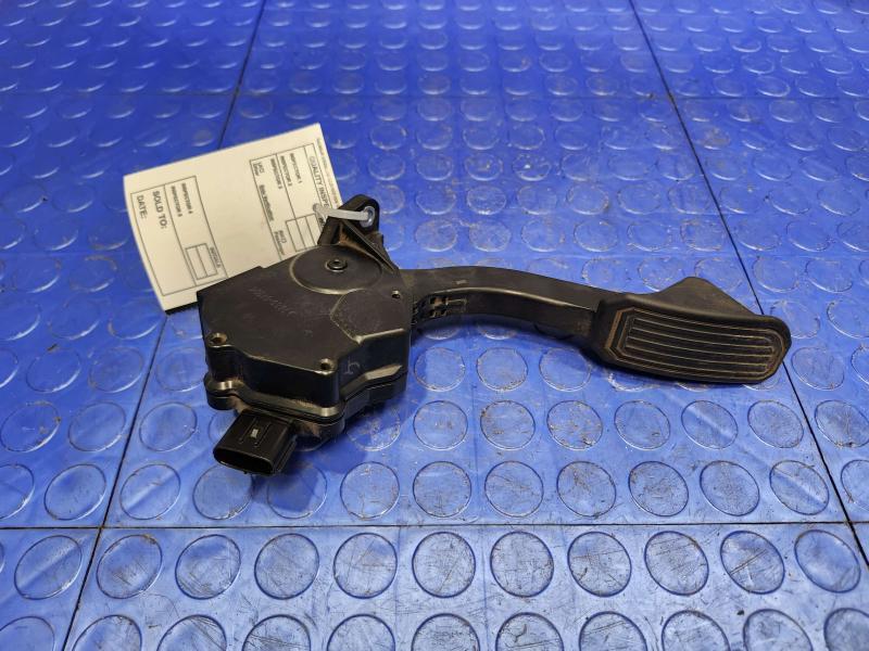 2013 Toyota Prius Pedal Assembly