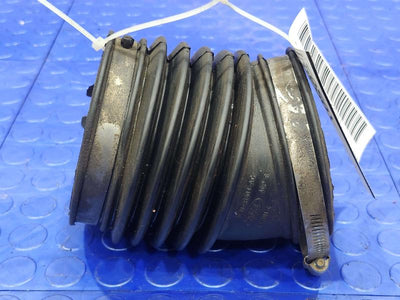 2005 Ford F-350 Super Duty Air Intake Tube/Resonator