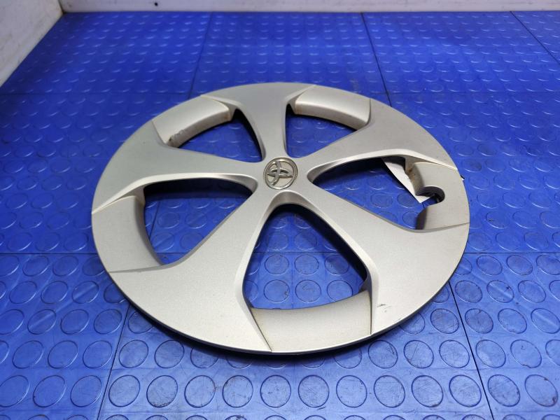 2013 Toyota Prius Wheel Cover