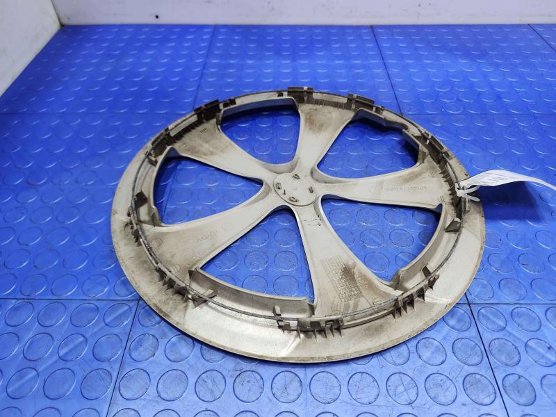2013 Toyota Prius Wheel Cover