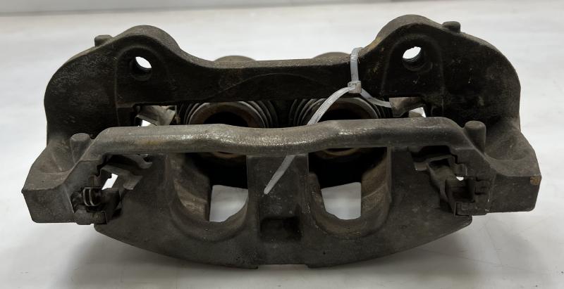 2013 Chrysler Town & Country Caliper