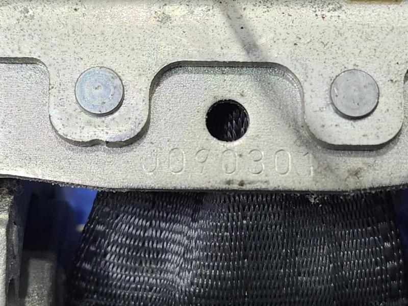 2013 Toyota Prius Front Seat Belt