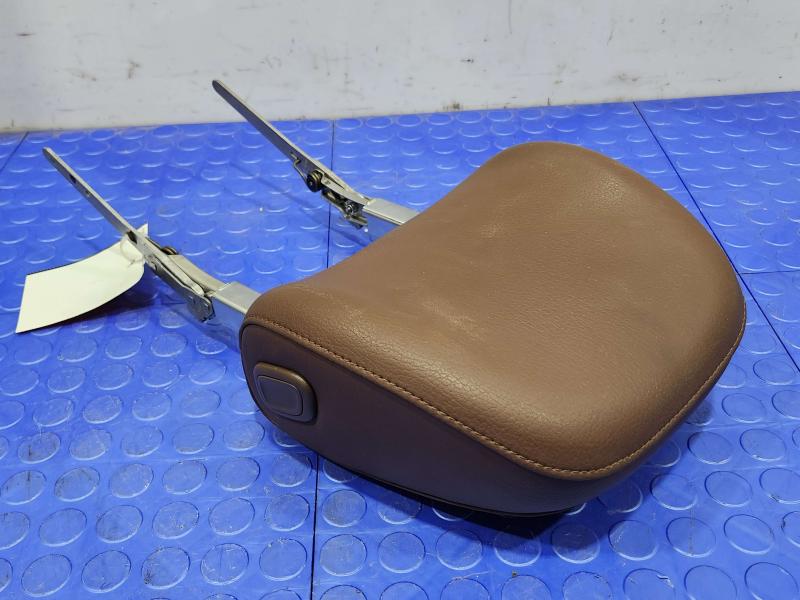 2018 Audi Q7 Headrest